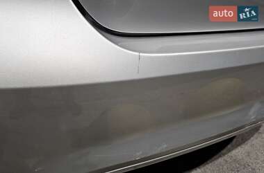 Седан Ford Focus 2010 в 