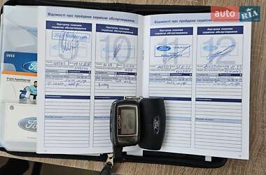 Седан Ford Focus 2010 в 