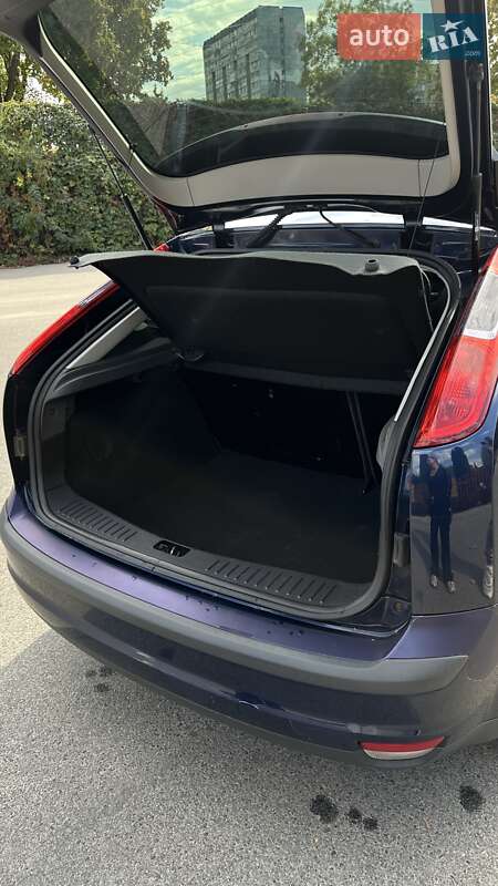 Хэтчбек Ford Focus 2006 в Днепре фото 15 Хэтчбек Ford Focus 2006 в Днепре