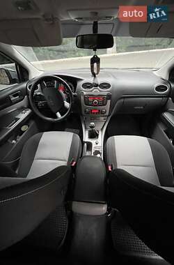 Универсал Ford Focus 2010 в 