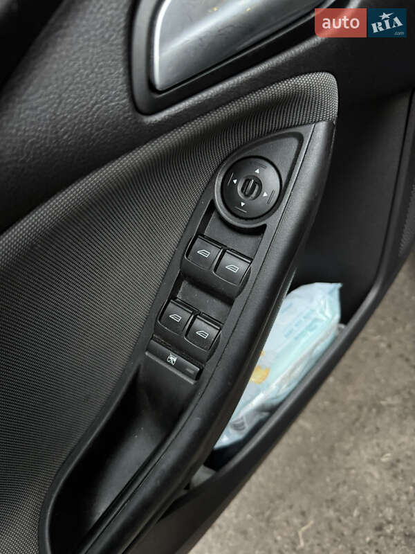 Хетчбек Ford Focus 2011 в Києві