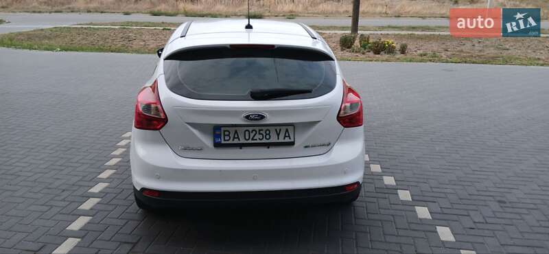 Хэтчбек Ford Focus 2013 в Кропивницком фото 11 Хэтчбек Ford Focus 2013 в Кропивницком