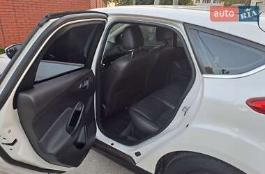 Хетчбек Ford Focus 2011 в 