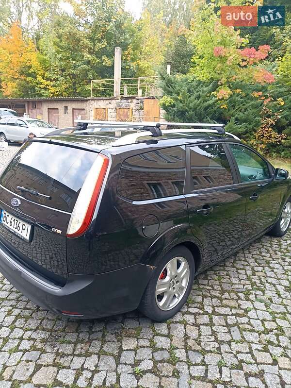 Универсал Ford Focus 2008 в Бориславе