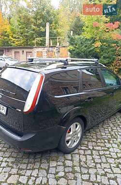 Универсал Ford Focus 2008 в 
