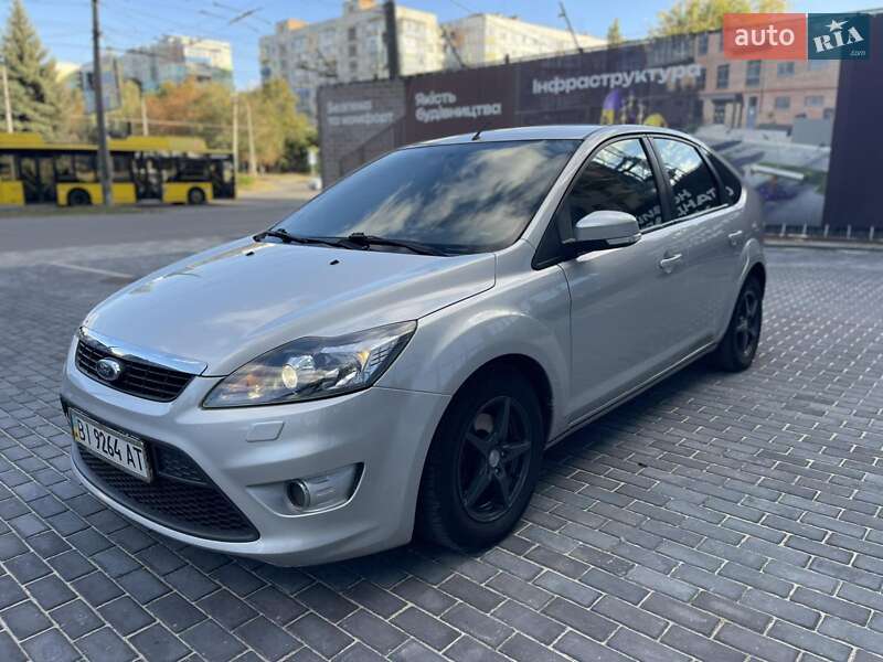 Хэтчбек Ford Focus 2008 в Полтаве
