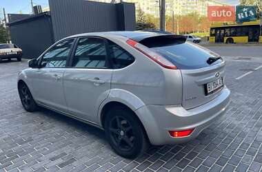 Хэтчбек Ford Focus 2008 в 