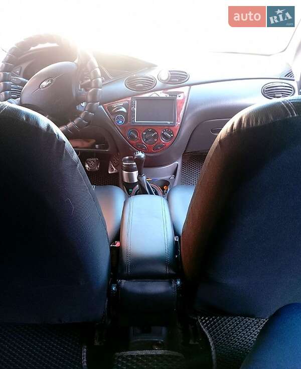 Седан Ford Focus 2004 в Кропивницком фото 13 Седан Ford Focus 2004 в Кропивницком