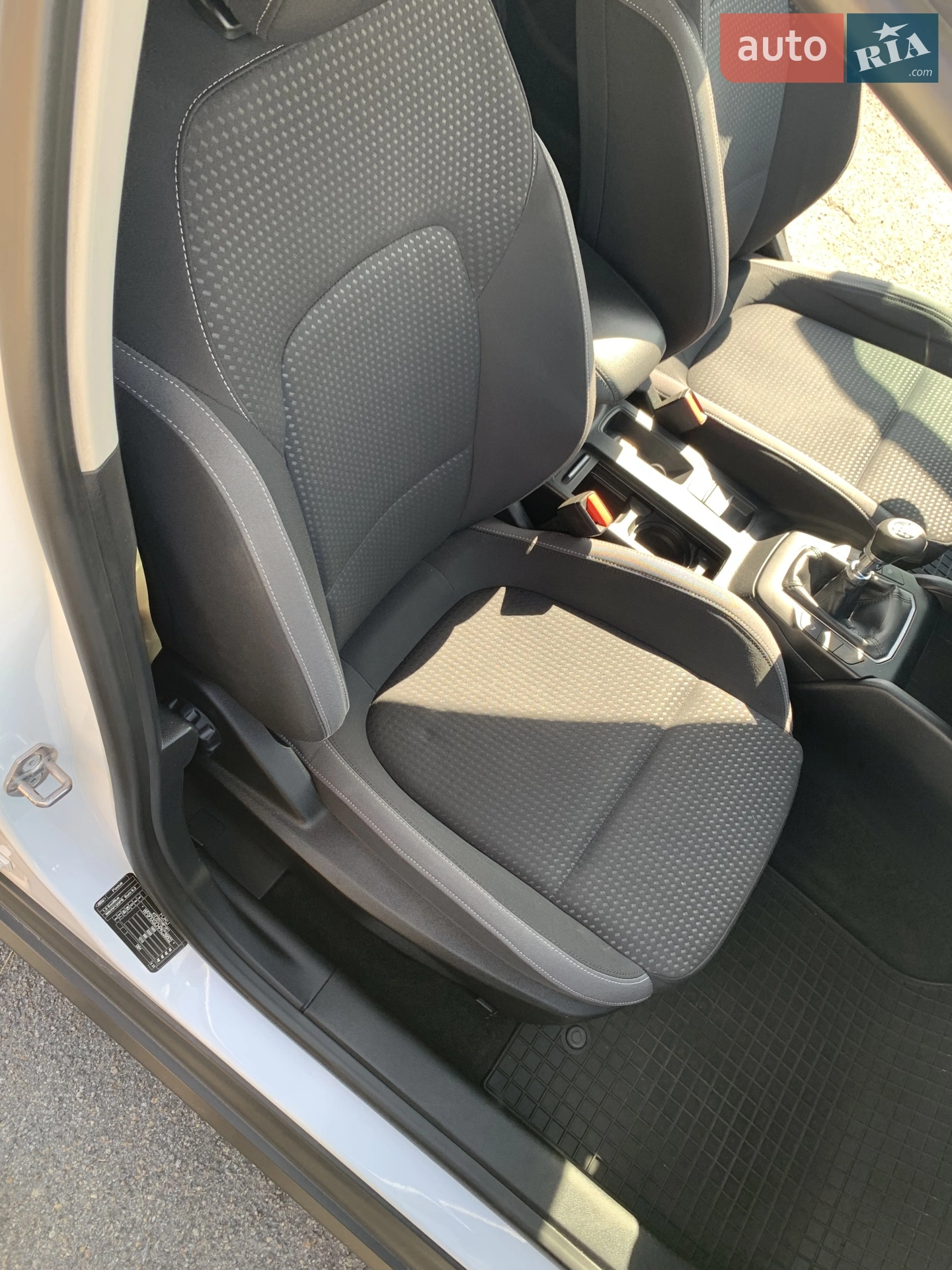 Ford Focus 2019 VIN WF0PXXGCHPKC39502 фото оголошення 5 з 14