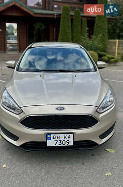Седан Ford Focus 2016 в 