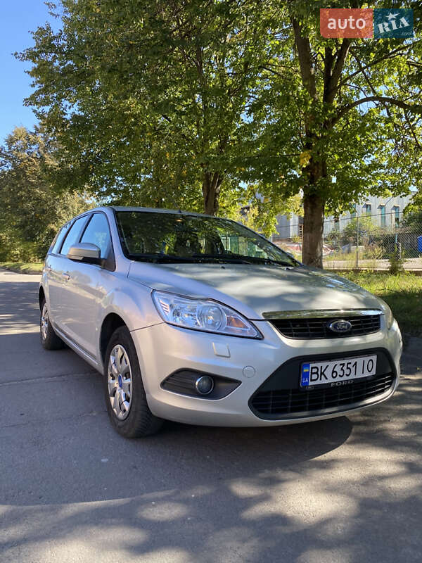 Универсал Ford Focus 2008 в Ровно