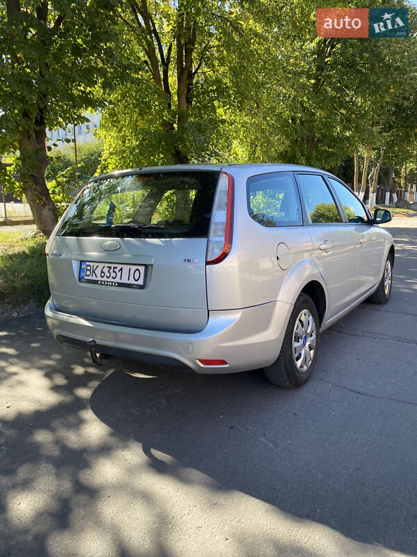 Универсал Ford Focus 2008 в Ровно