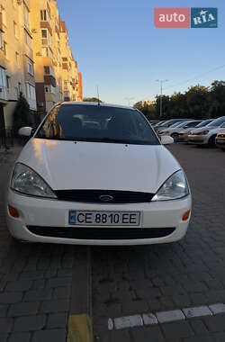 Хетчбек Ford Focus 2000 в Чернівцях