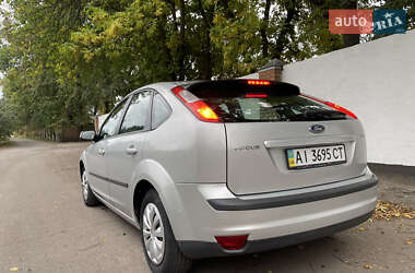 Хэтчбек Ford Focus 2006 в 
