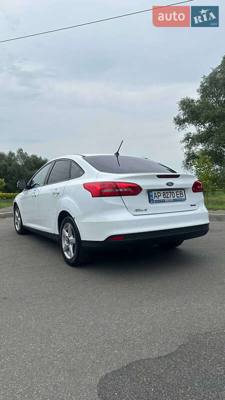 Седан Ford Focus 2017 в Киеве фото 5 Седан Ford Focus 2017 в Киеве