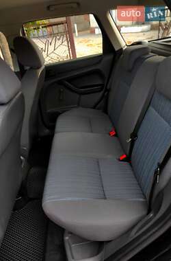 Универсал Ford Focus 2005 в 