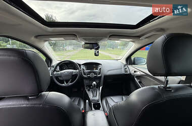 Хэтчбек Ford Focus 2018 в 