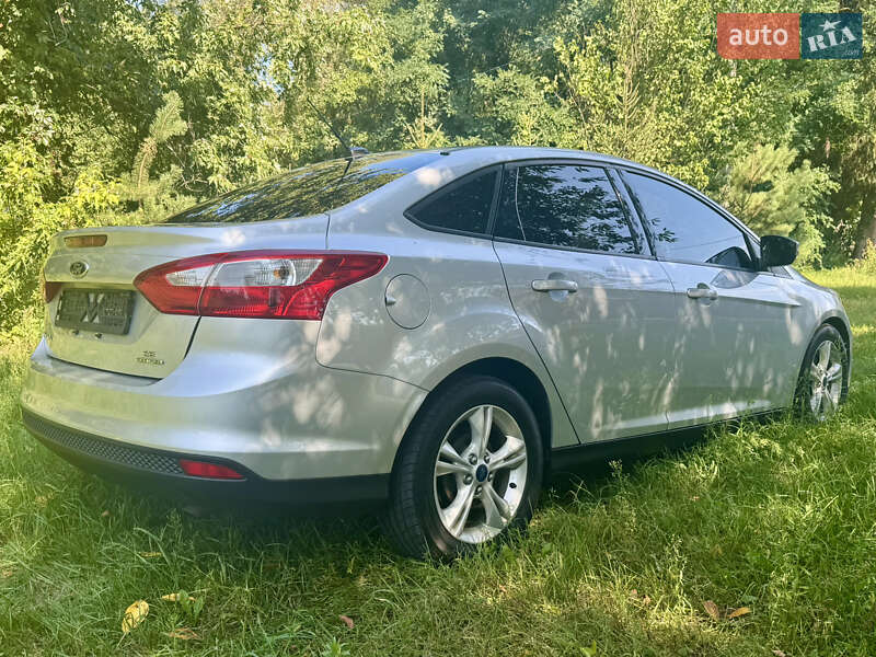 Седан Ford Focus 2014 в Києві