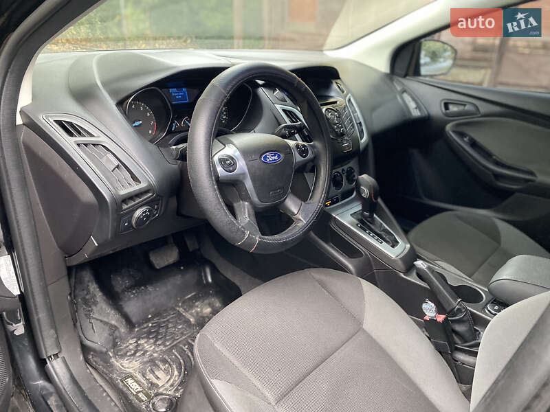 Хэтчбек Ford Focus 2011 в Николаеве