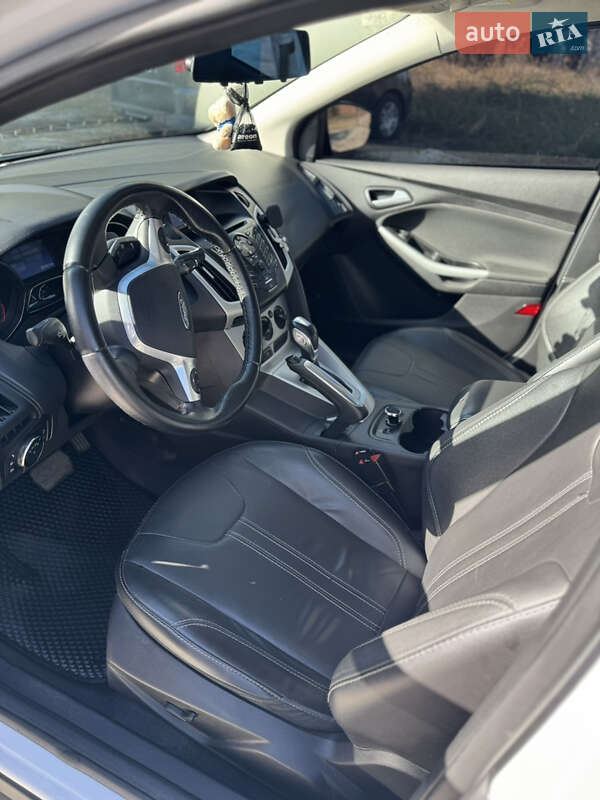 Седан Ford Focus 2013 в Лубнах