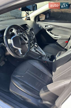 Седан Ford Focus 2013 в 