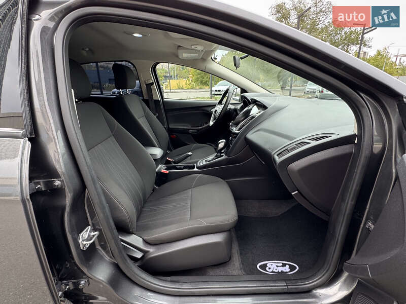 Хэтчбек Ford Focus 2015 в Днепре фото 19 Хэтчбек Ford Focus 2015 в Днепре