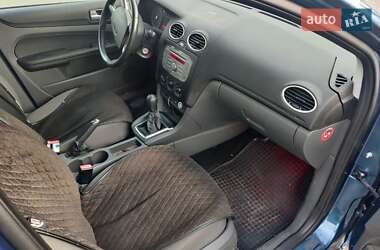 Хэтчбек Ford Focus 2007 в 