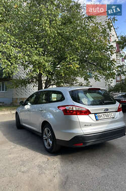 Универсал Ford Focus 2014 в 