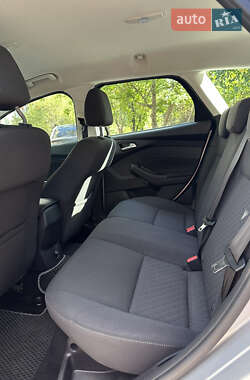 Универсал Ford Focus 2014 в 