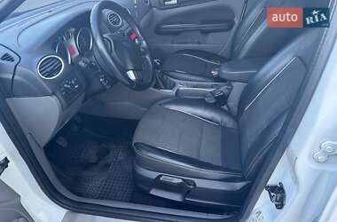 Универсал Ford Focus 2010 в 