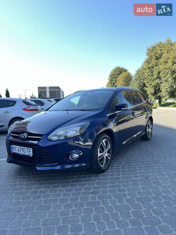 Универсал Ford Focus 2011 в 