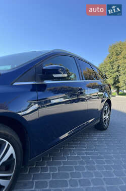 Универсал Ford Focus 2011 в 