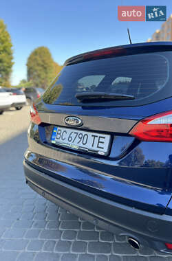 Универсал Ford Focus 2011 в 