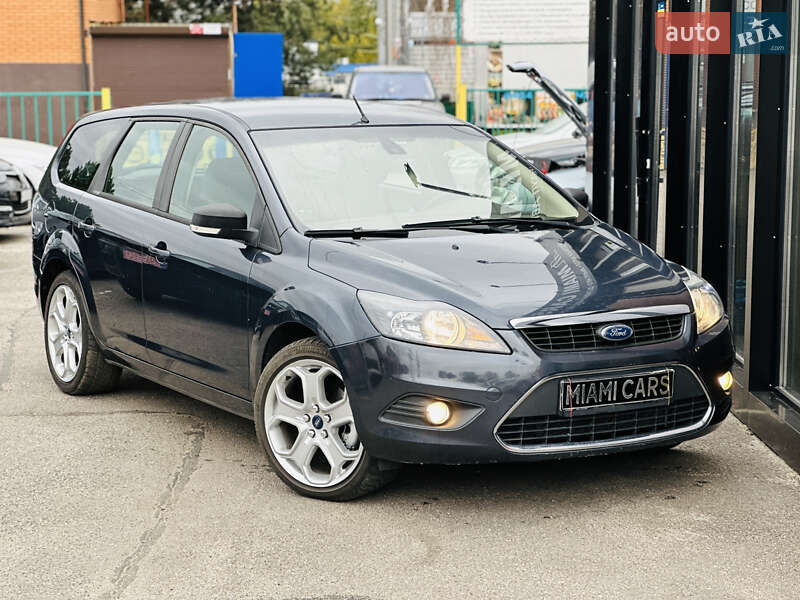 Ford Focus 2010