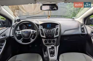 Универсал Ford Focus 2011 в 