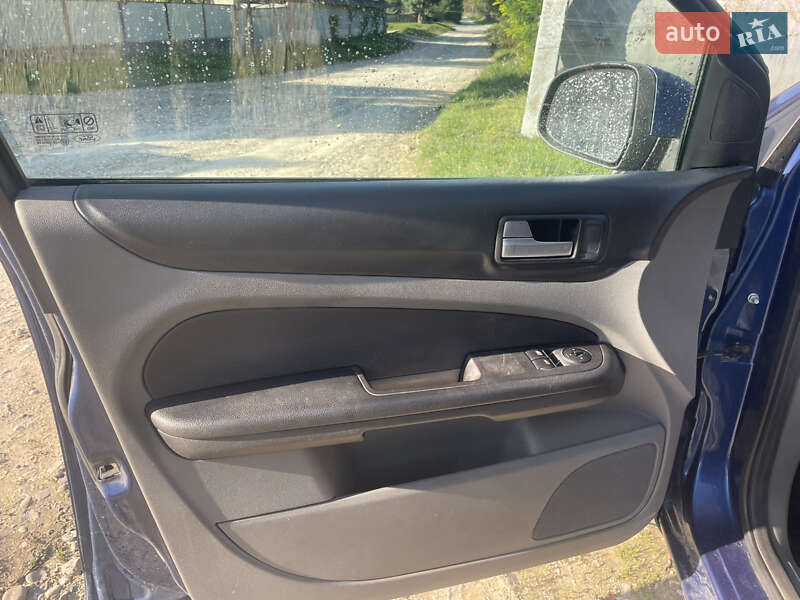 Универсал Ford Focus 2009 в Тлумаче