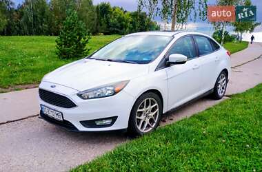 Седан Ford Focus 2015 в Львові