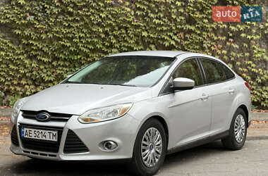 Седан Ford Focus 2011 в 