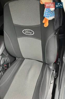 Универсал Ford Focus 2016 в 