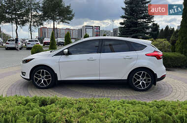 Хетчбек Ford Focus 2018 в 