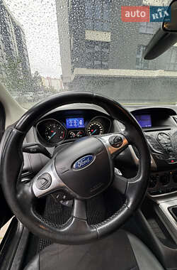 Универсал Ford Focus 2012 в 