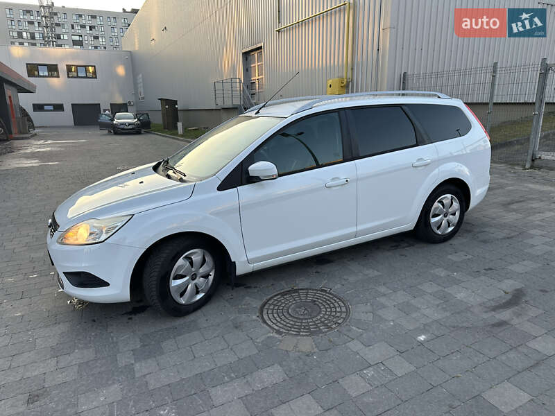 Ford Focus 2010
