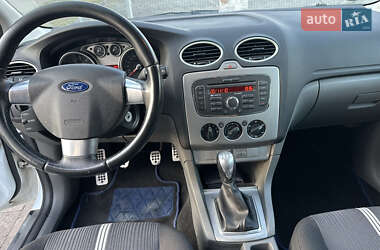 Универсал Ford Focus 2010 в 