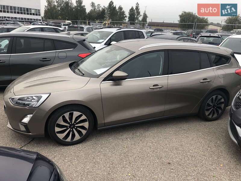 Универсал Ford Focus 2019 в 