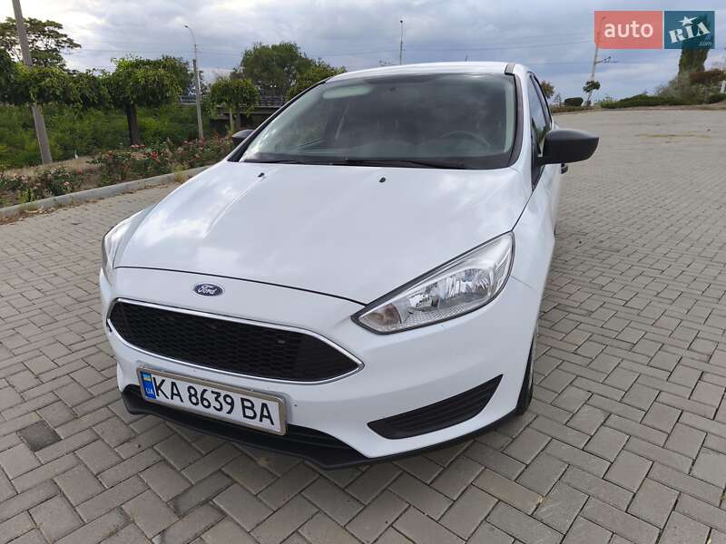 Седан Ford Focus 2017 в 