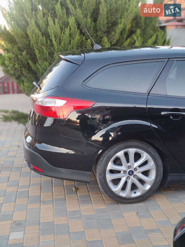 Универсал Ford Focus 2012 в Ананьеве