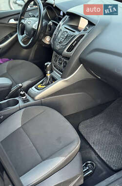 Універсал Ford Focus 2012 в 