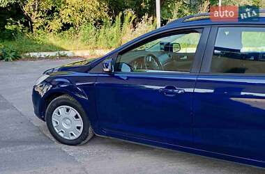 Универсал Ford Focus 2010 в 