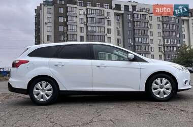 Универсал Ford Focus 2012 в 