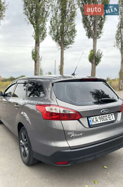 Универсал Ford Focus 2014 в 